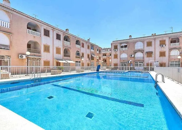 Espanhouse Valencia Apartment With Pool View In Torrevieja