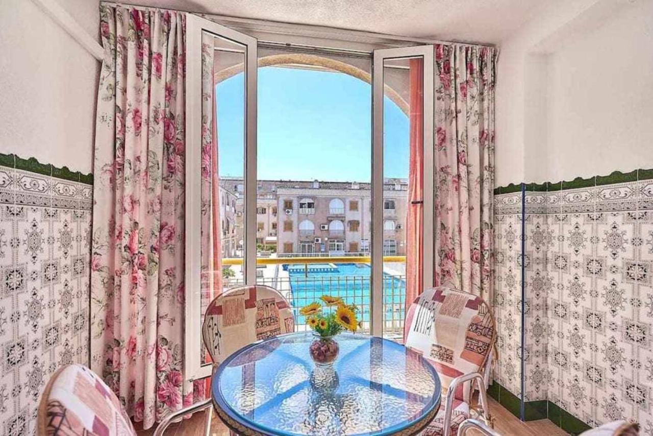 Apartment Espanhouse Valencia With Pool View In Torrevieja